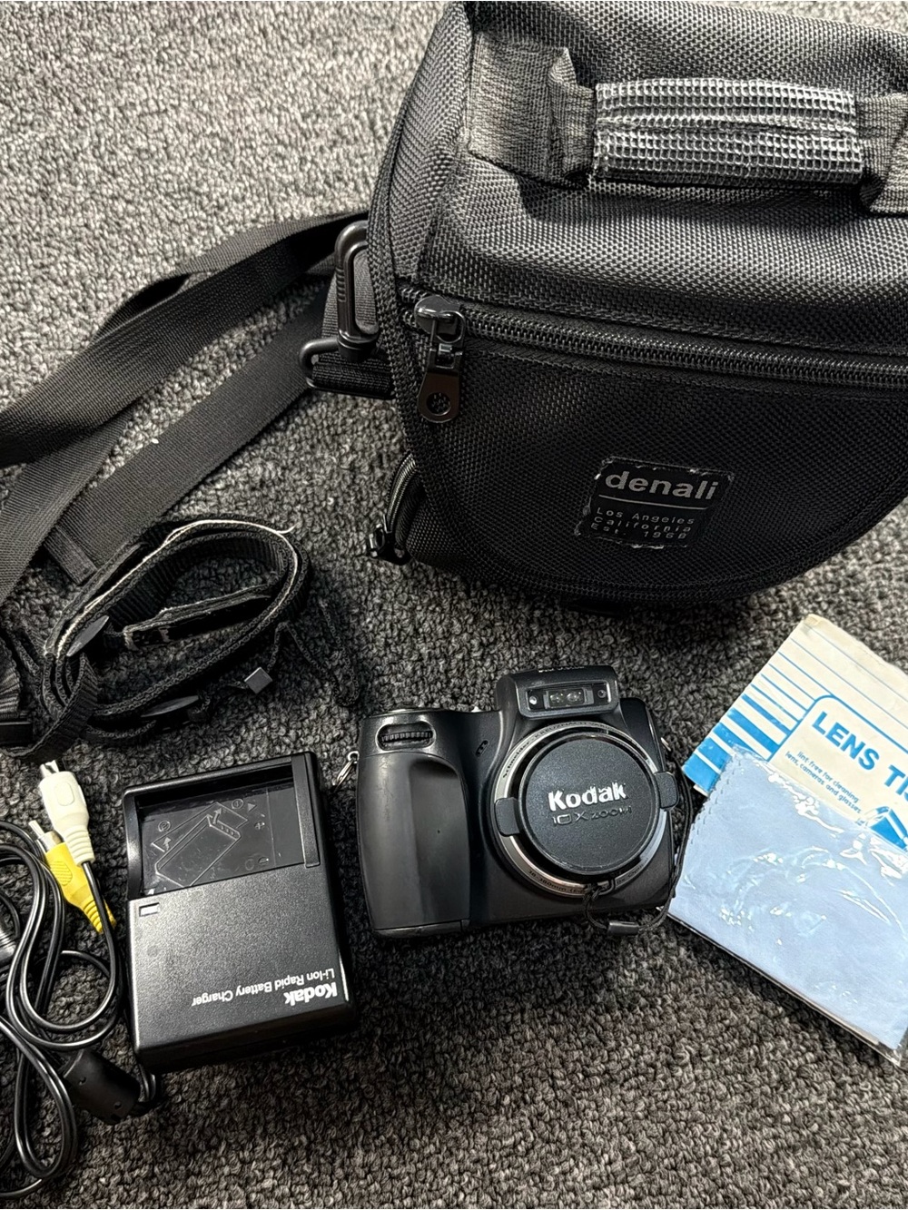 Kodak Black Digital Camera with Carrying Case and Accessories